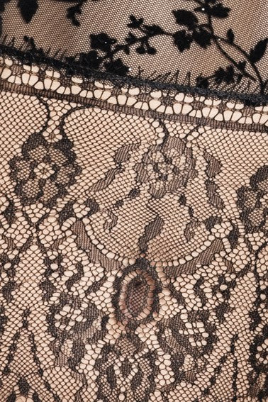 Sexy Corsetto in pizzo nero con Reggicalze e Perizoma